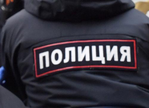 Захвативший в заложники шестерых детей в пригороде Петербурга мужчина сдался