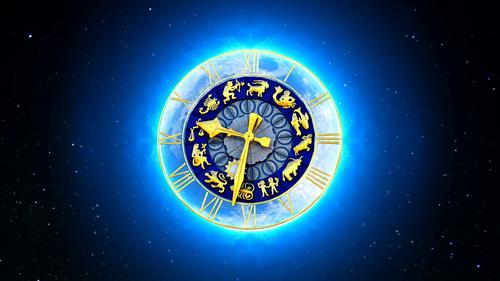 Астролог рассказала, какие знаки зодиака встретят любовь в новогоднюю ночь 