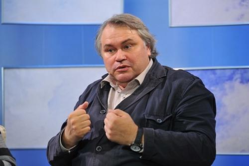 Известный тележурналист Аркадий Мамонтов сделал заявление об информационной провокации в его адрес