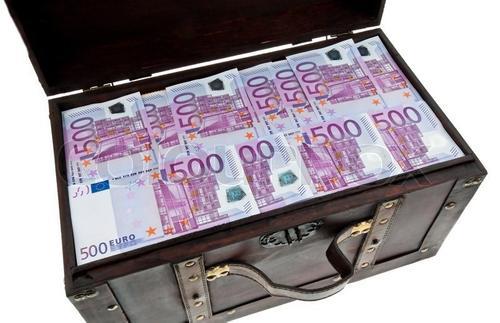 Старушка оставила наследство соседям: банковский счет на 6,2 миллиона евро, ценности, дома