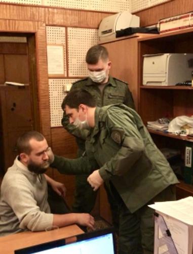В СКР сообщили о троих задержанных по подозрению в убийстве семьи на даче в Волоколамске