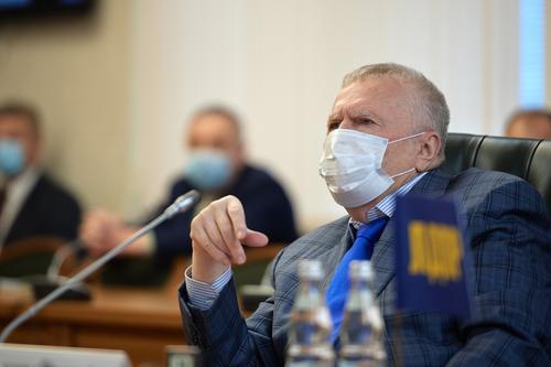На съезде ЛДПР Жириновского переизбрали лидером партии