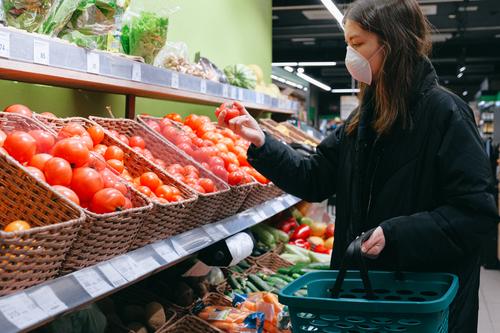 Дерипаска предложил решение проблемы с ростом цен на продукты