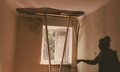 Сиротам в Ялте дали квартиры, отрезанные от отопления и газа