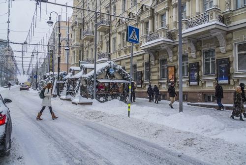 В среду москвичей ожидает погода без осадков и потепление