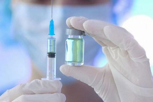 Более тысячи кубанцев вакцинировались от коронавируса