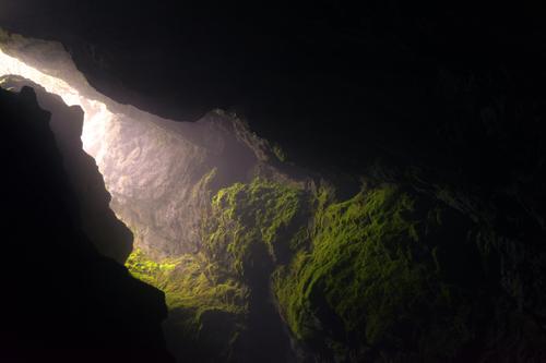 Воробьёв поручил заблокировать входы в подмосковные пещеры 