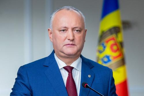 Додон подписал закон о снижении пенсионного возраста в Молдавии