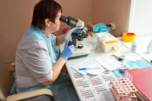 Более 11 тысяч южноуральцев проходят лечение от COVID-19