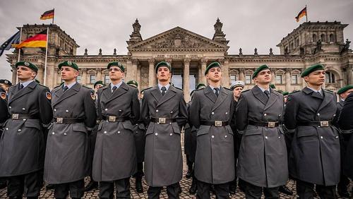 Военные профессионалы Германии подустали от идиотизма своих руководителей 