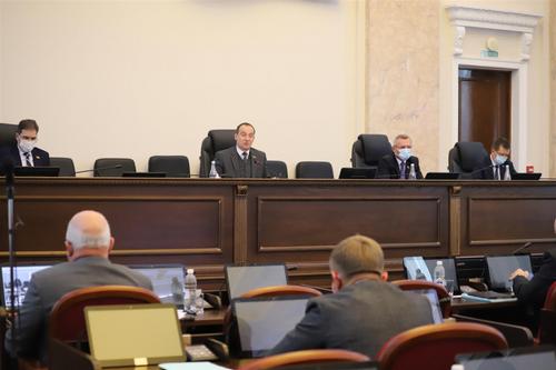 Итоги совместной работы парламента и администрации края озвучены на сессии ЗСК