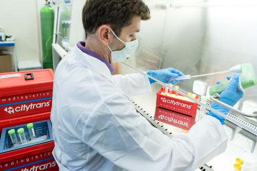 Ученые начали испытания препарата «штормовой охотник» для борьбы с коронавирусом 