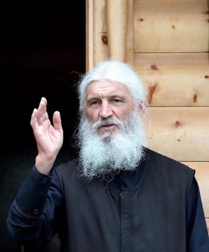 Задержан и доставлен в СКР бывший схиигумен Сергий. Монахинь в Среднеуральском женском монастыре держат под охраной