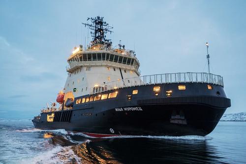 Канадский аналитик Тимоти Чой назвал ледокольный флот главным козырем России в борьбе с США за Арктику