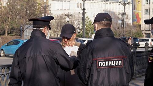Активиста из Комсомольска-на-Амуре задержали за отсутствие маски