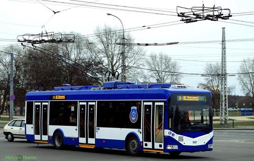 «Что-то случилось»: обещанные Собяниным троллейбусы не добрались до Хабаровска