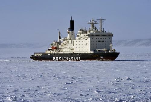 Журнал National Interest: Россия может использовать свои ледоколы для захвата стратегически важных водных путей в Арктике