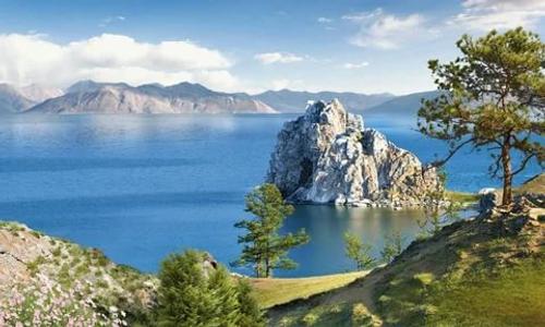 Правительство РФ разрешило массовую застройку берегов озера Байкал