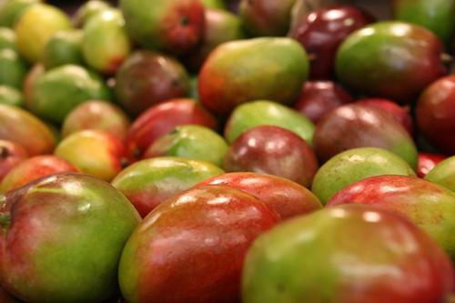 Американские ученые считают, что употребление маленьких порций манго снижает уровень сахара в крови