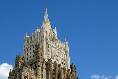 МИД РФ предупредил США о последствиях за  вмешательство во внутренние дела России