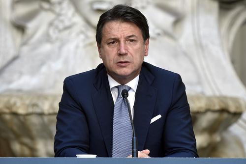 Премьер-министр Италии Джузеппе Конте планирует подать в отставку