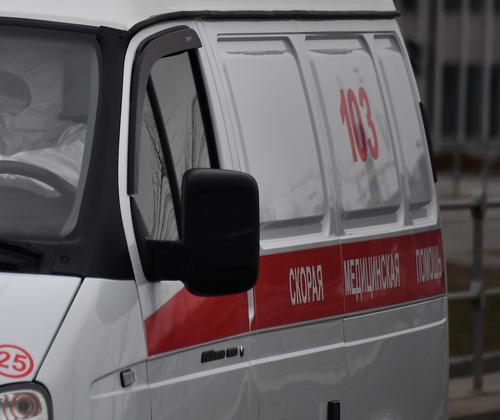 Три человека пострадали в ДТП со скорой помощью и автокраном в Самаре