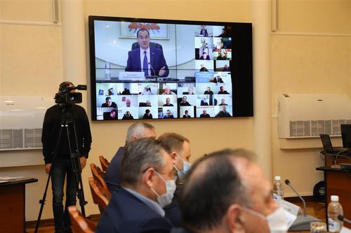 Члены фракции «Единой России» в ЗСК подвели итоги своей работы в 2020 году