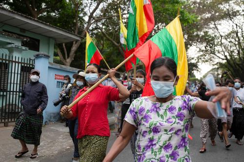 The Irrawaddy: в Мьянме военные назначили временного президента