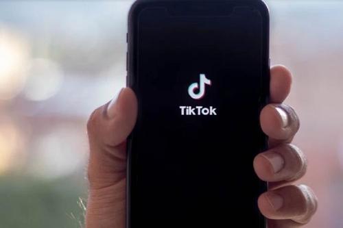 Роскомнадзор рекомендовал иностранным интернет-площадкам брать пример с TikTok