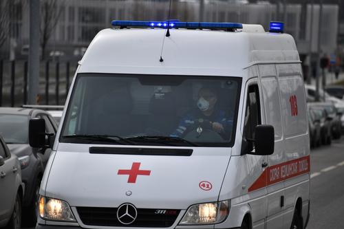 В центре Москвы неизвестный ударил мужчину ножом в сердце
