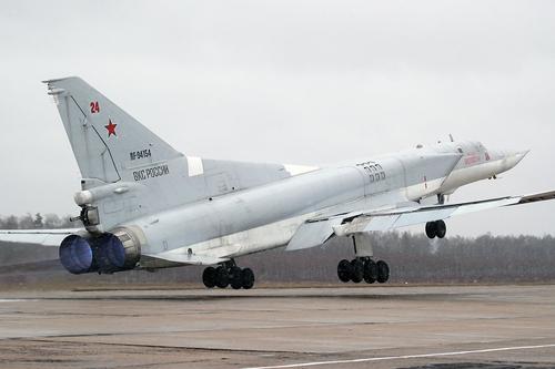 The Drive: стратегические бомбардировщики России станут угрозой с юга для объектов НАТО в Европе в случае появления в Сирии   