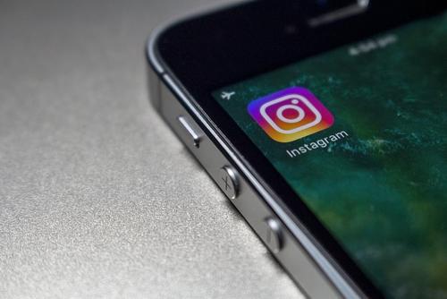 Пользователи Instagram жалуются на сбой в работе соцсети