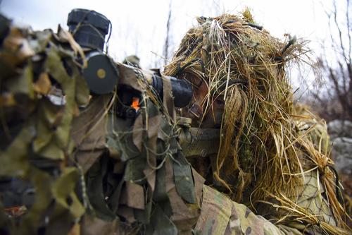 Снайпер уничтожил военного ВСУ в Донбассе в день визита Зеленского и послов G7 к линии фронта