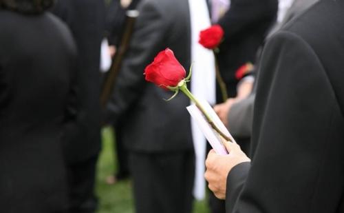 В жизни и смерти: как цифровые технологии изменили похоронное дело