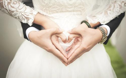 186 свадеб состоится 12.02.2021 в Челябинской области 