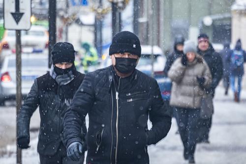 «Желтый» уровень погодной опасности продлили в Москве и Подмосковье