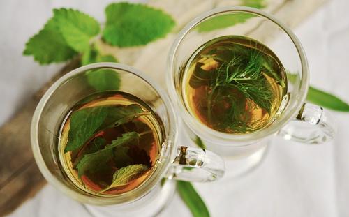 Американские ученые обнаружили в зеленом чае разрушающее раковые клетки вещество 