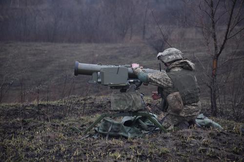 Трое украинских военнослужащих подорвались в Донбассе и погибли