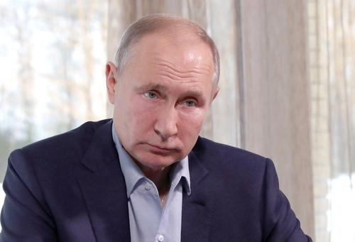 В Кремле заявили, что Владимир Путин соболезнует в связи с кончиной актера Андрея Мягкова