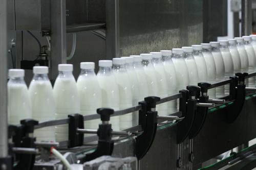 Тубдиспансеру в Хабаровском крае отгрузили 600 л просроченного молока