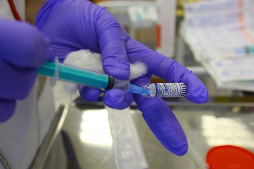 Челябинская поликлиника дала старт проекту Росатома по вакцинации от ковида