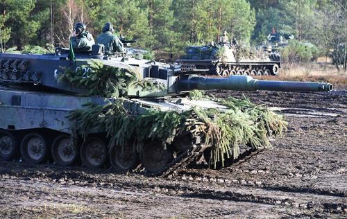 Sina: армия Польши потерпела фиаско с Россией на штабных учениях «на глазах» у США
