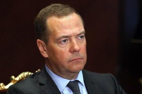 Медведев считает, что санкции против Медведчука не остановят падение рейтинга Зеленского 