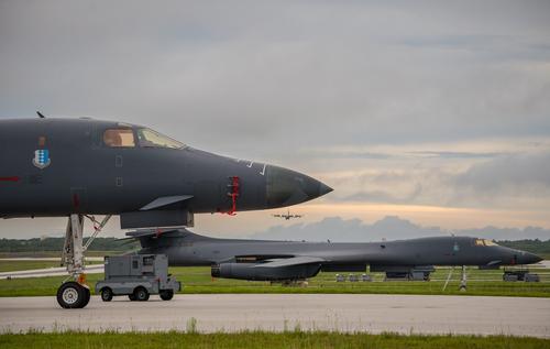 Avia.pro: после переброски B-1 в Норвегию США увеличат число провокаций у северных границ России 