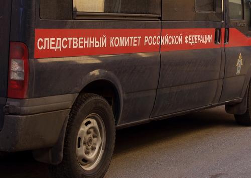 В Петербурге в подъезде обнаружили тело младенца