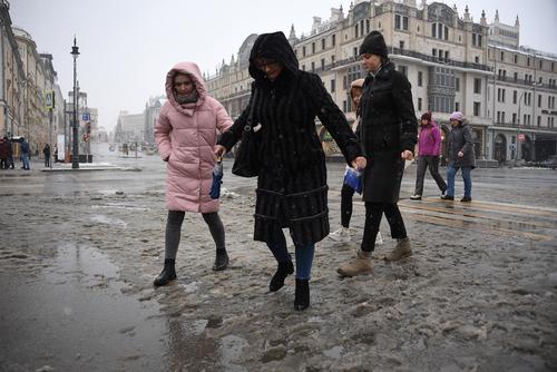 «Желтый» уровень погодной опасности объявлен в Москве и Подмосковье