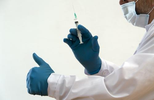 «Спутник V» стал второй по популярности вакциной в мире