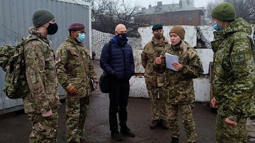 Британская инспекционная группа проверила состояние украинских войск в Донбассе