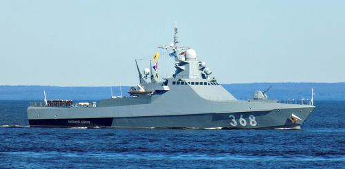 Патрульный корабль «Павел Державин» и комплексы «Бастион» Черноморского флота отработали уничтожение вероятного противника 