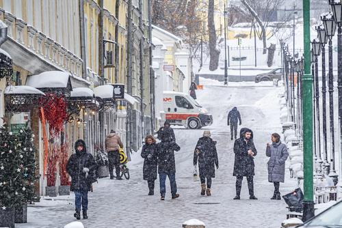 Климатолог Карнаухов предупредил москвичей о климатических аномалиях, которые изменят их жизнь